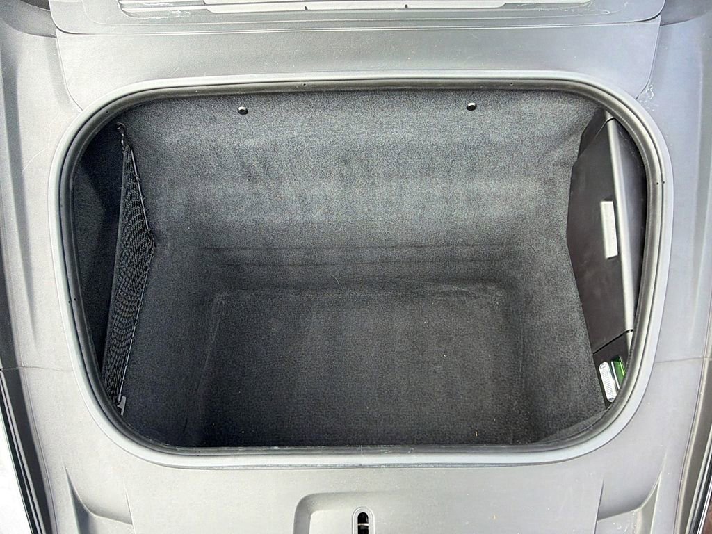 Used 2020 Porsche 911 Carrera 4S w/ Premium Package image 12