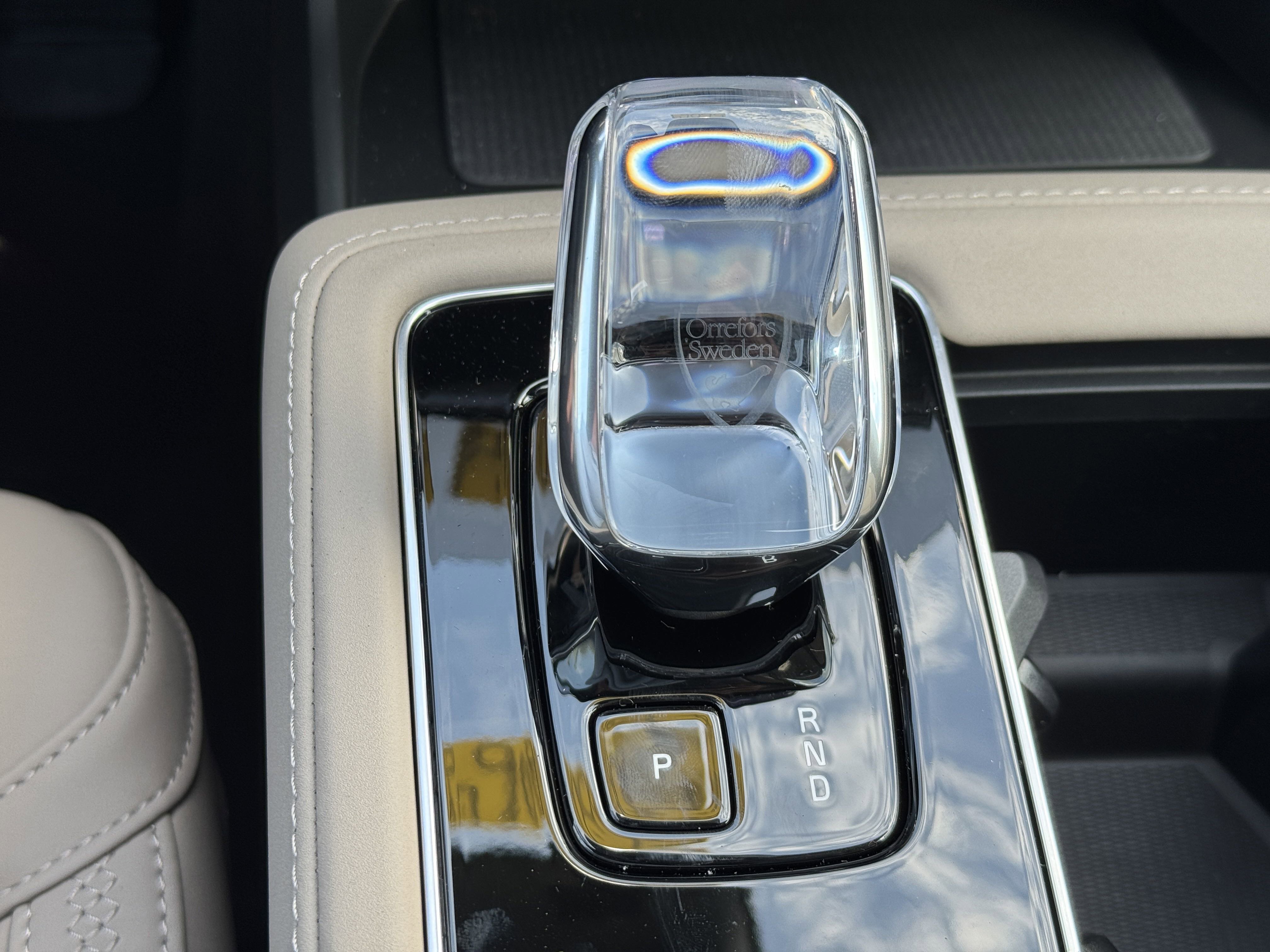New 2026 Volvo XC90 B6 Plus w/ Protection Package Premier image 27