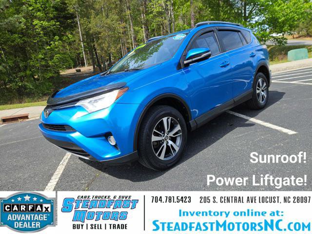 Used 2017 Toyota RAV4 XLE image 1