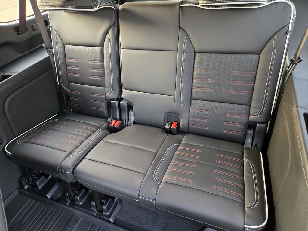 New 2026 GMC Yukon XL AT4 Ultimate w/ LPO, Floor Liner Package image 20