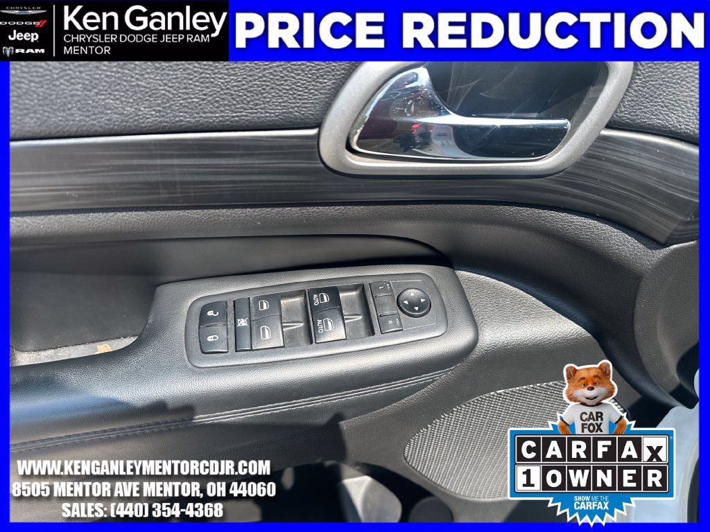Used 2019 Jeep Grand Cherokee Altitude AWD/4WD image 13