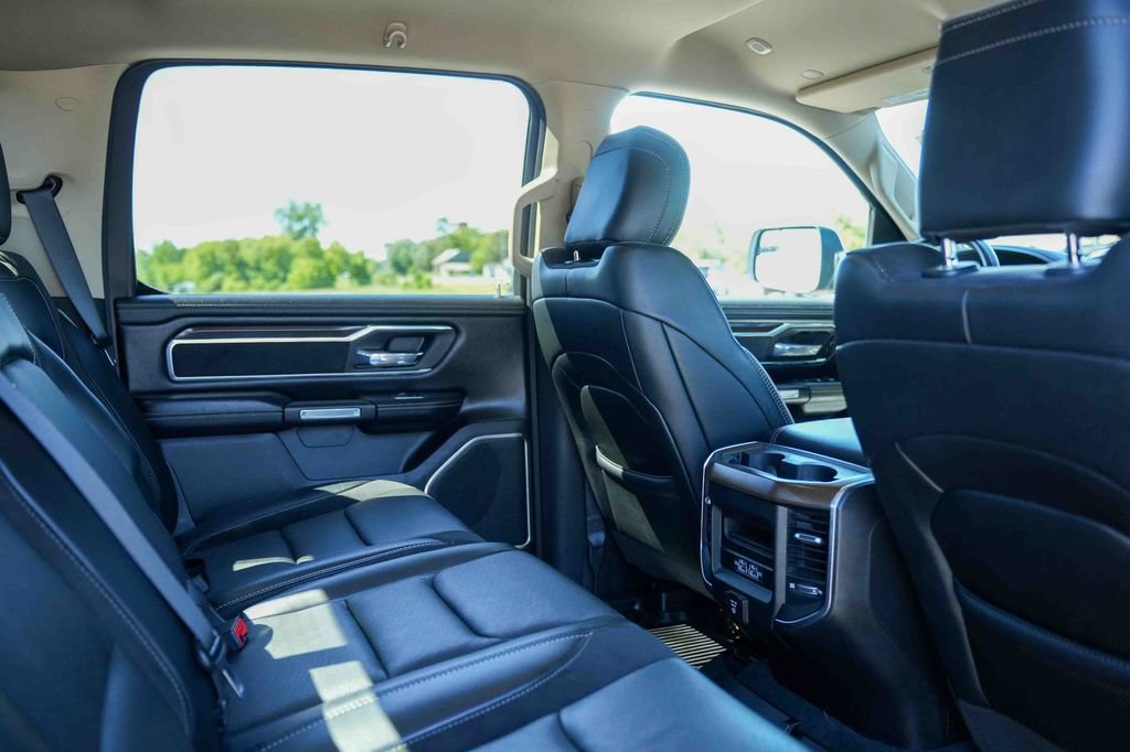 Used 2021 RAM 1500 Laramie AWD/4WD image 21