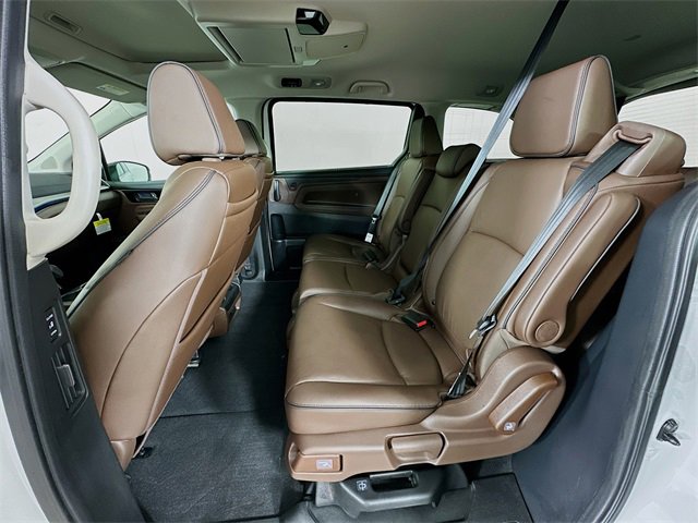 Certified 2026 Honda Odyssey Touring image 31