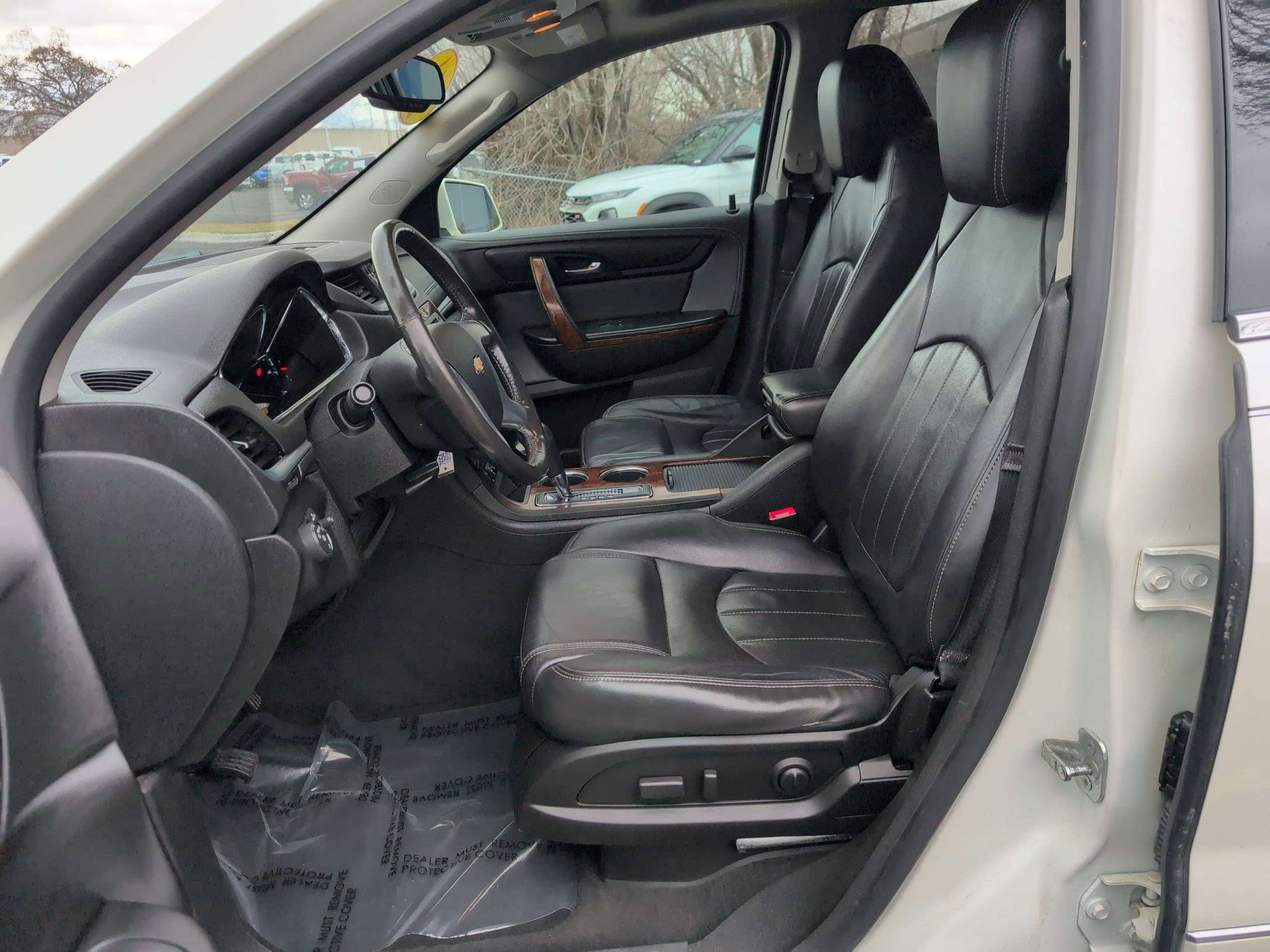Used 2014 Chevrolet Traverse LTZ image 25