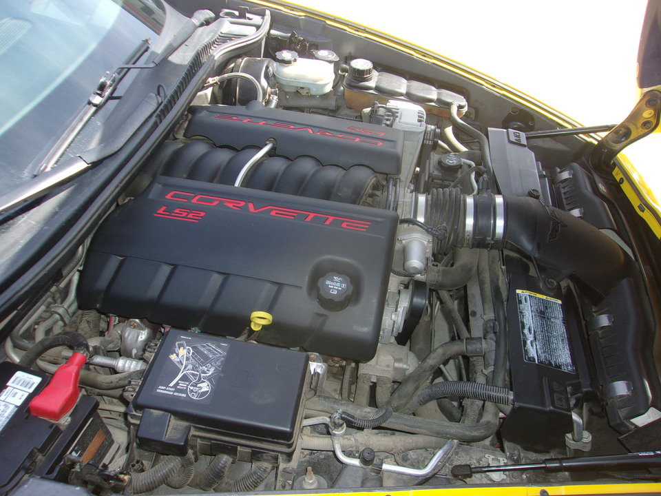 Used 2006 Chevrolet Corvette Coupe w/ Preferred Equipment Group RWD image 16
