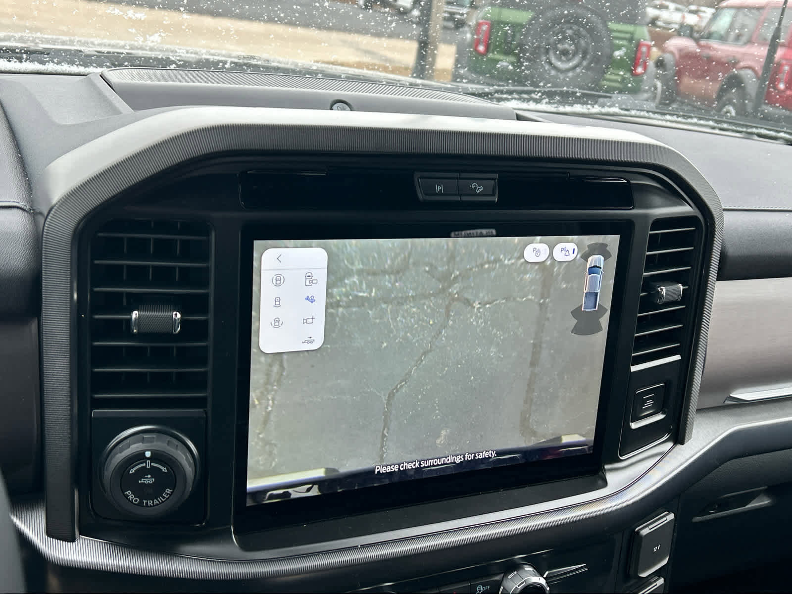 New 2025 Ford F150 Platinum w/ FX4 Off-Road Package image 36