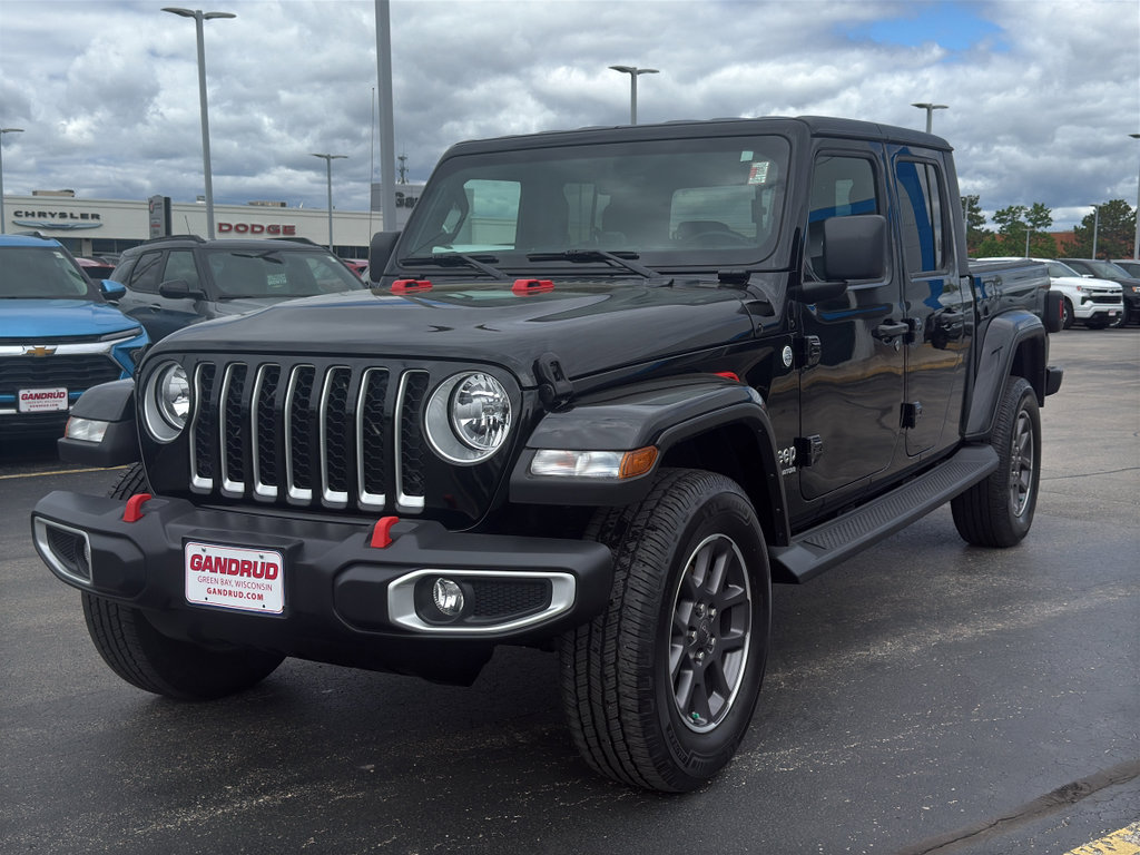 Used 2021 Jeep Gladiator Overland AWD/4WD image 2