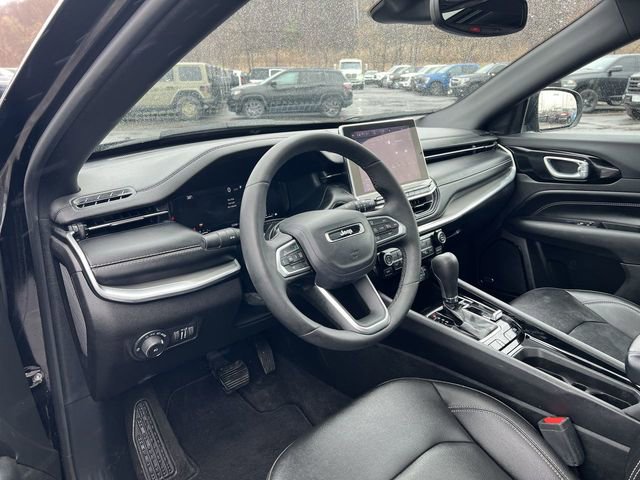 Used 2024 Jeep Compass Limited w/ High Altitude Package image 10