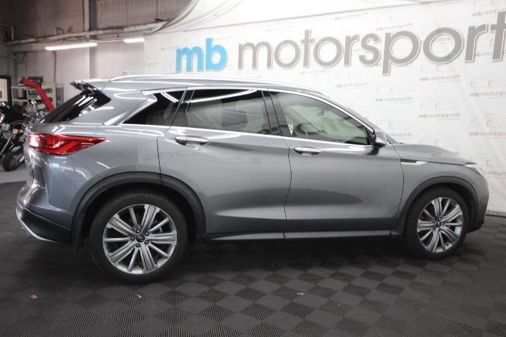 Used 2021 INFINITI QX50 Sensory image 7