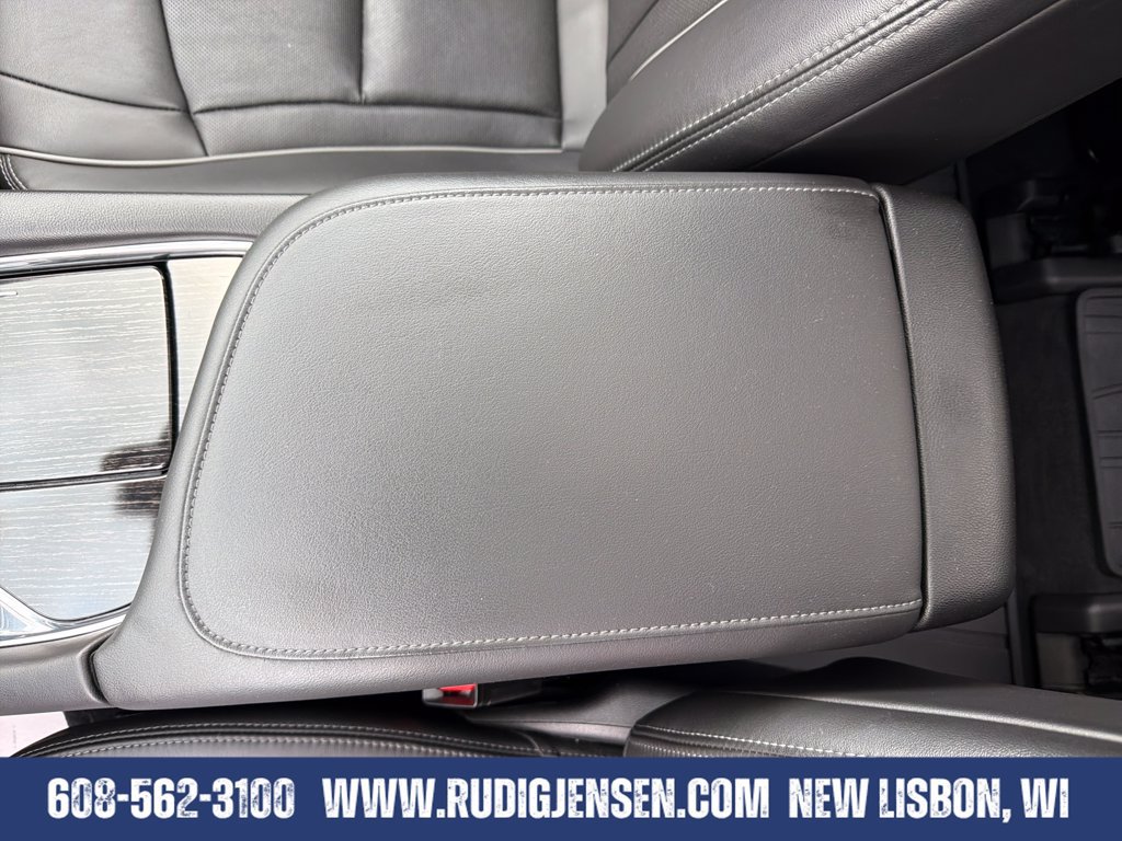 Used 2021 Buick Enclave Avenir w/ Avenir Technology Package AWD/4WD image 26