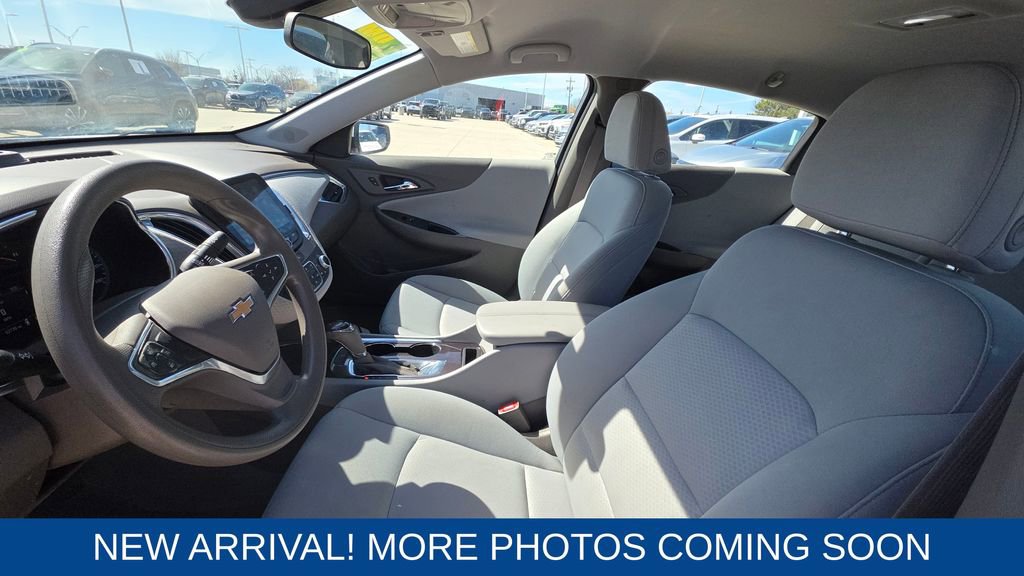 Used 2020 Chevrolet Malibu LT image 11