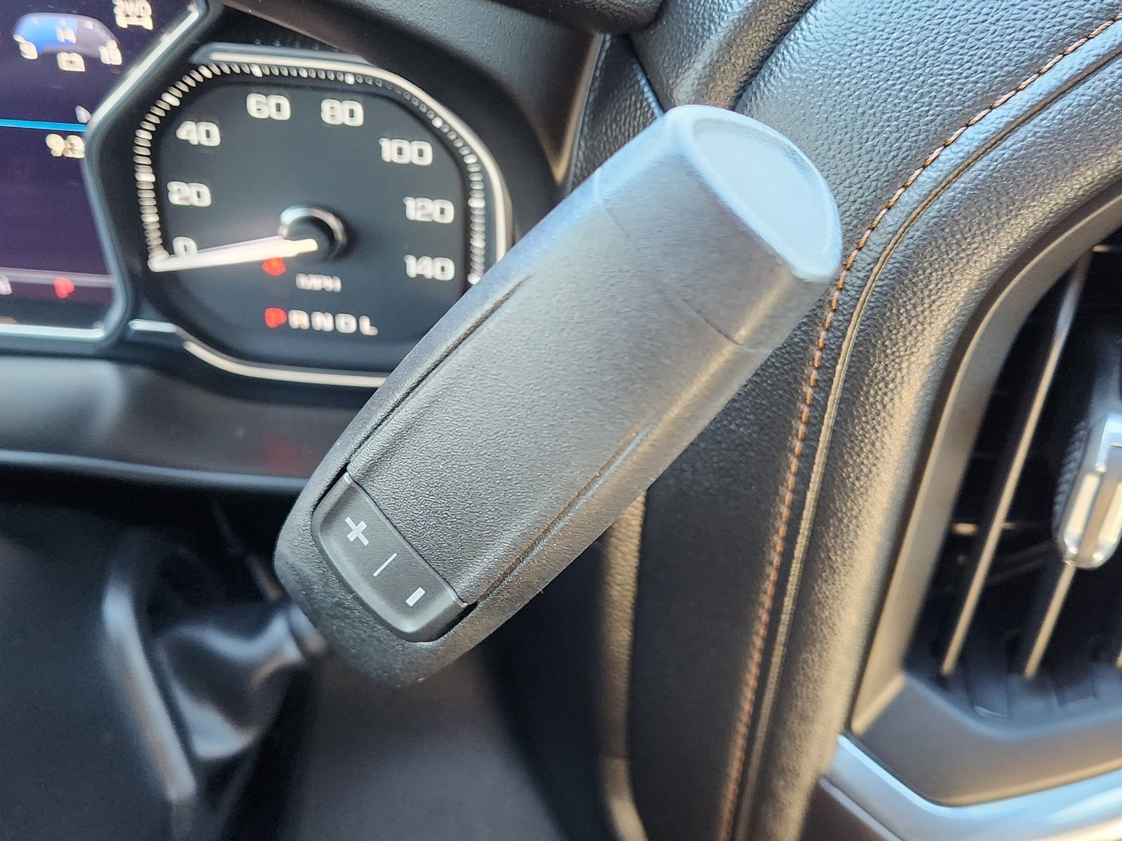 Used 2020 GMC Sierra 2500 AT4 w/ AT4 Premium Package image 24