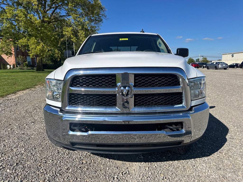 Used 2018 RAM 2500 SLT AWD/4WD image 2