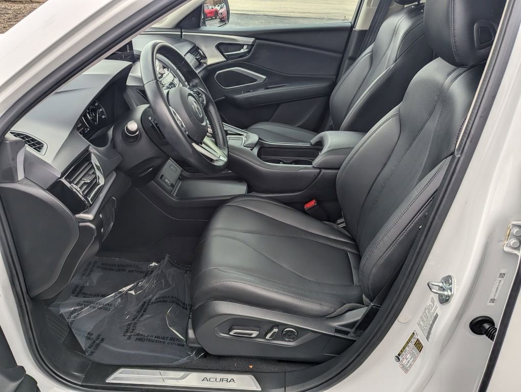 Used 2024 Acura RDX SH-AWD image 25