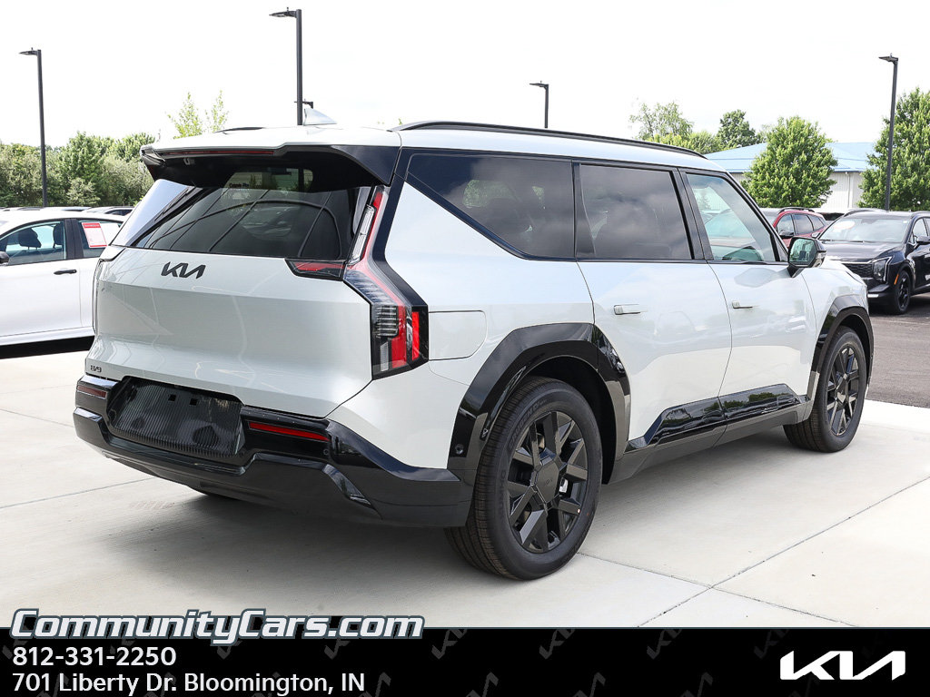 New 2026 Kia EV9 Land w/ Nightfall Edition Package AWD/4WD image 7
