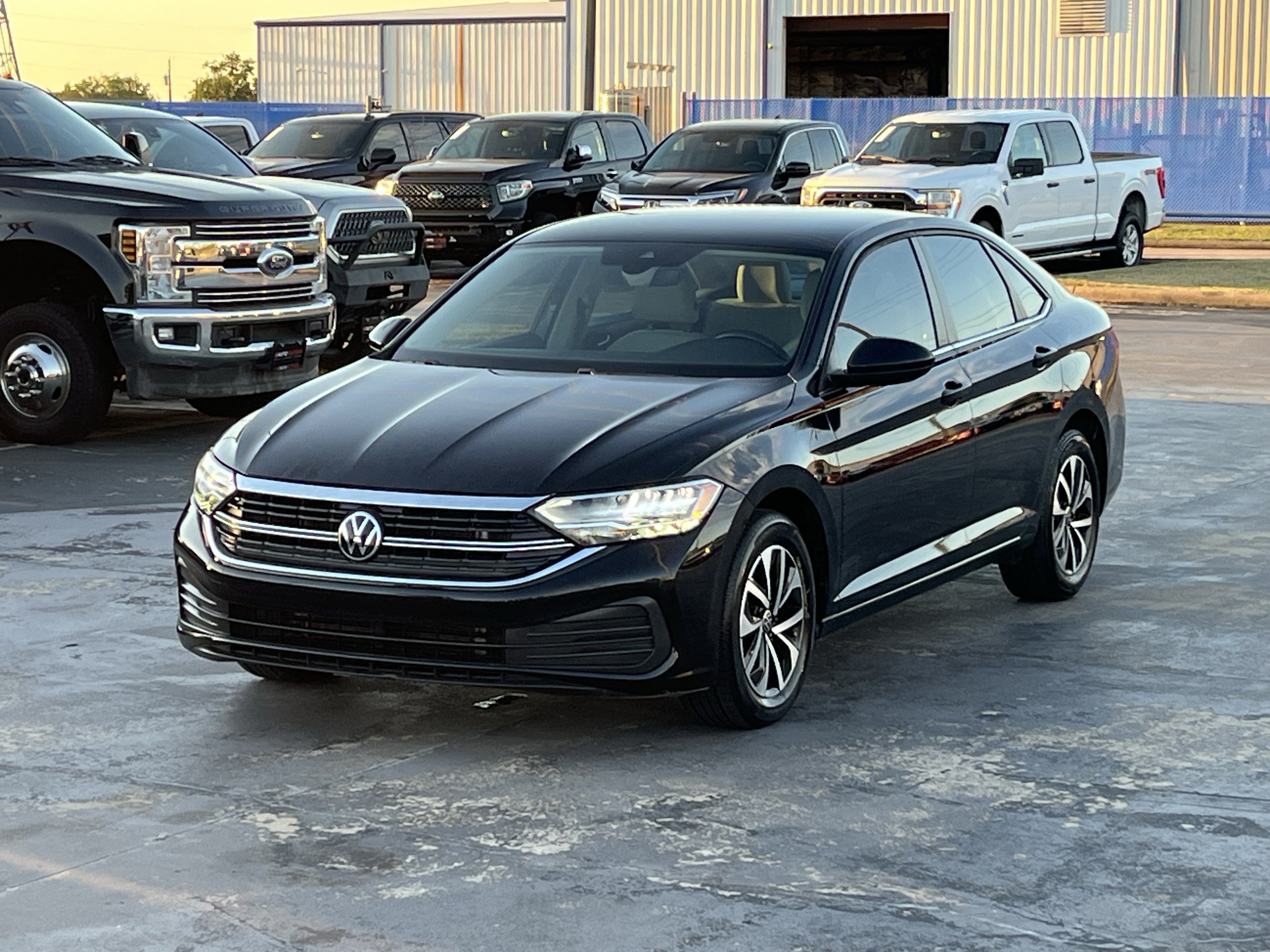 Used 2024 Volkswagen Jetta S FWD image 3