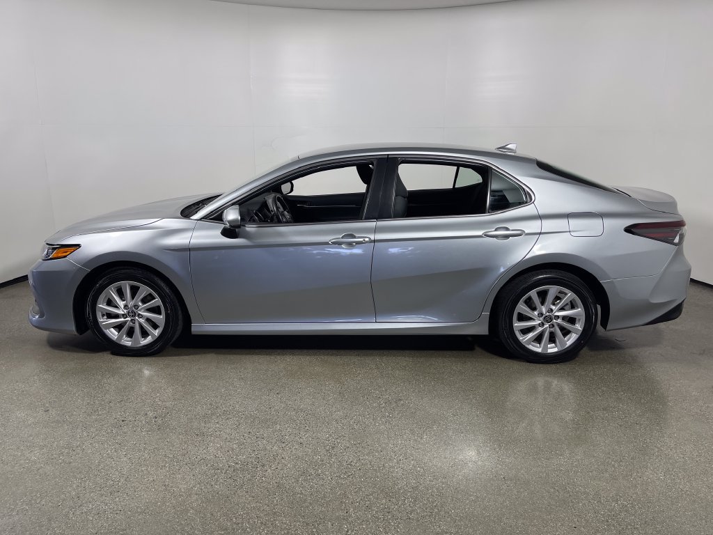 Certified 2023 Toyota Camry LE FWD image 6