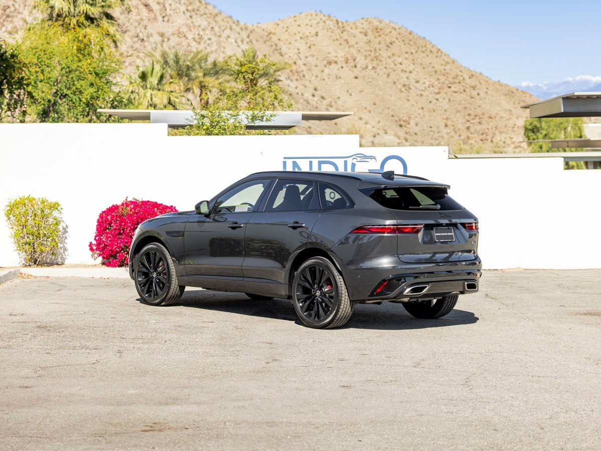 New 2026 Jaguar F-PACE R-Dynamic S image 9