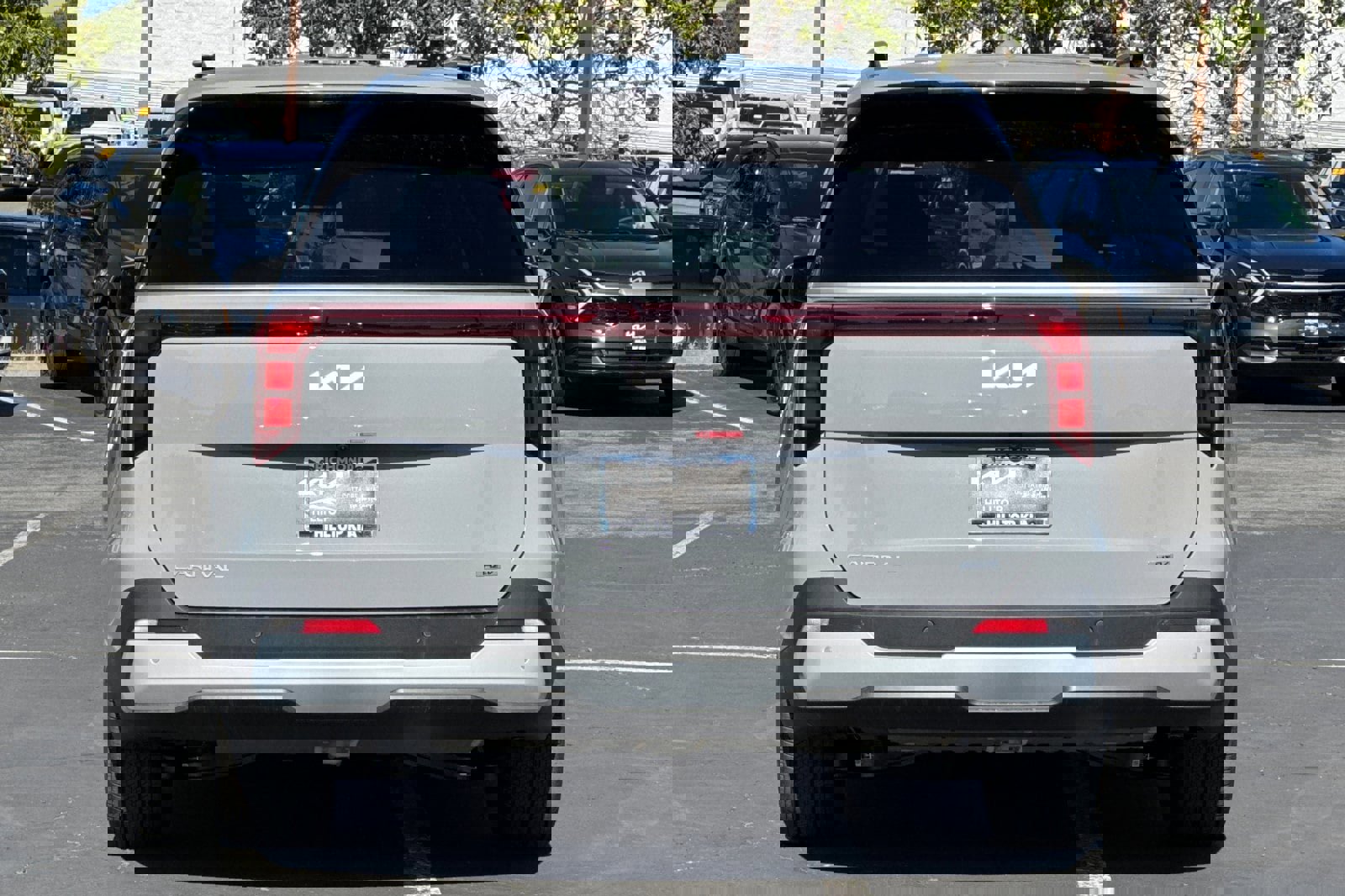 New 2026 Kia Carnival EX image 5