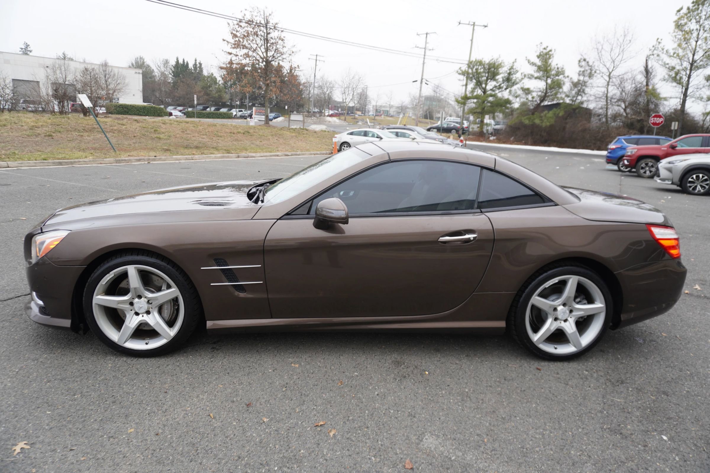Used 2015 Mercedes-Benz SL 400 image 4