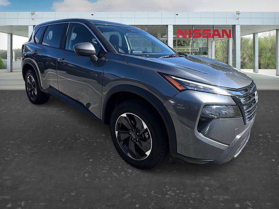 Certified 2025 Nissan Rogue SV AWD/4WD image 7