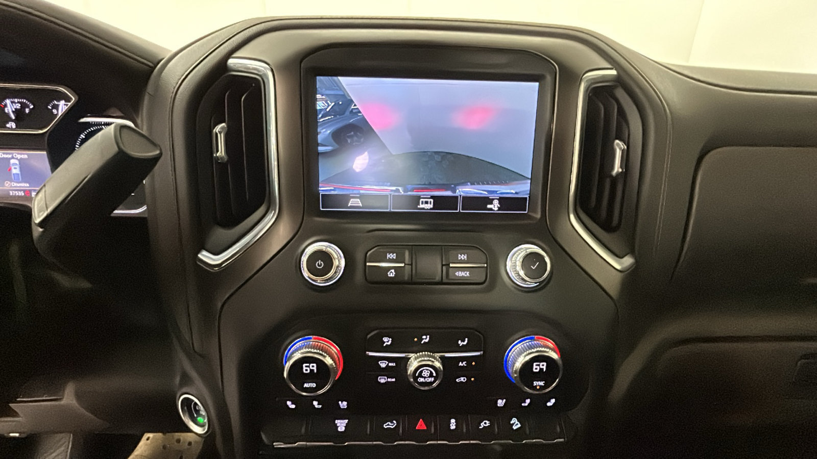 Used 2022 GMC Sierra 3500 AT4 AWD/4WD image 29