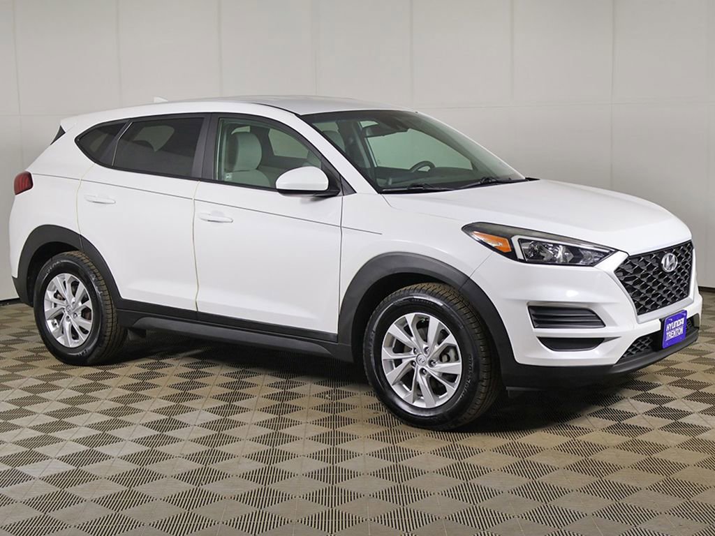 Used 2020 Hyundai Tucson SE image 2