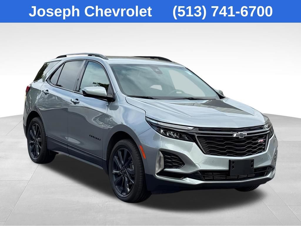 Certified 2024 Chevrolet Equinox RS image 3