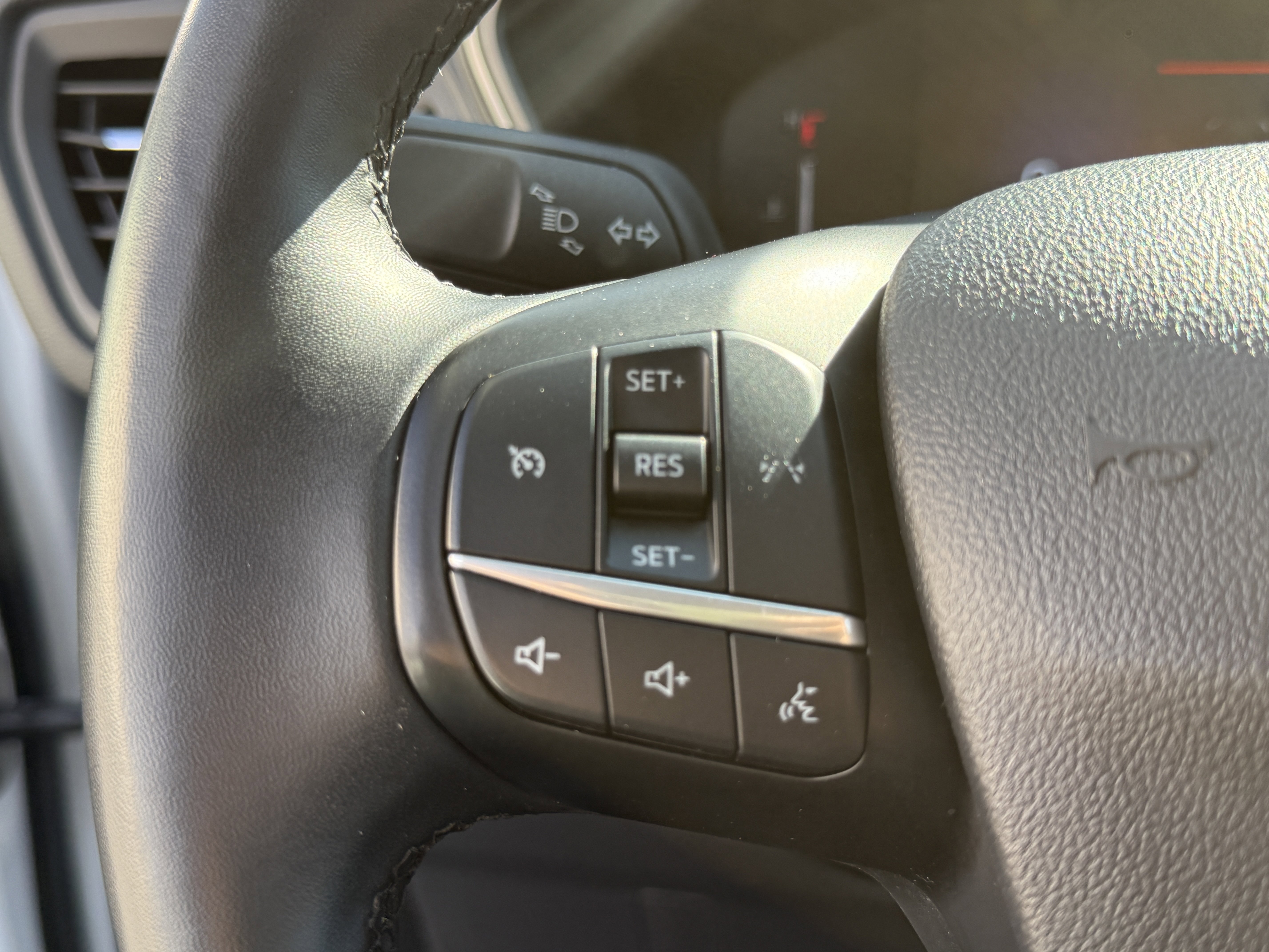 Used 2024 Ford Escape Active image 19