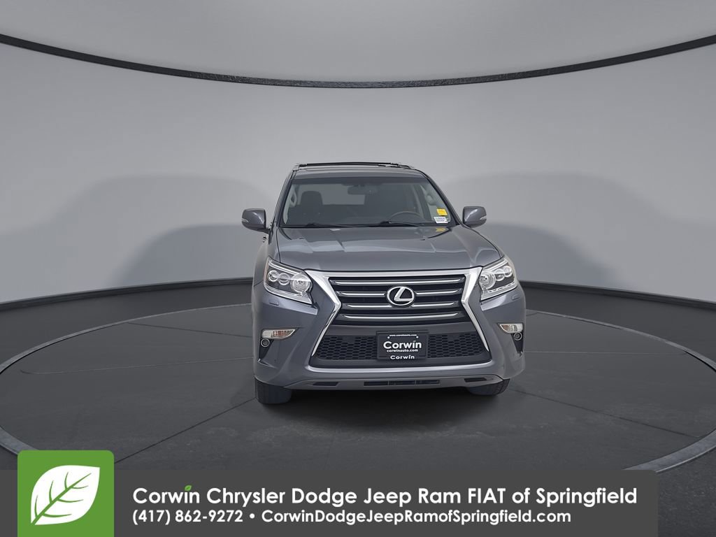 Used 2017 Lexus GX 460 Luxury w/ Preferred Accessory Package image 5