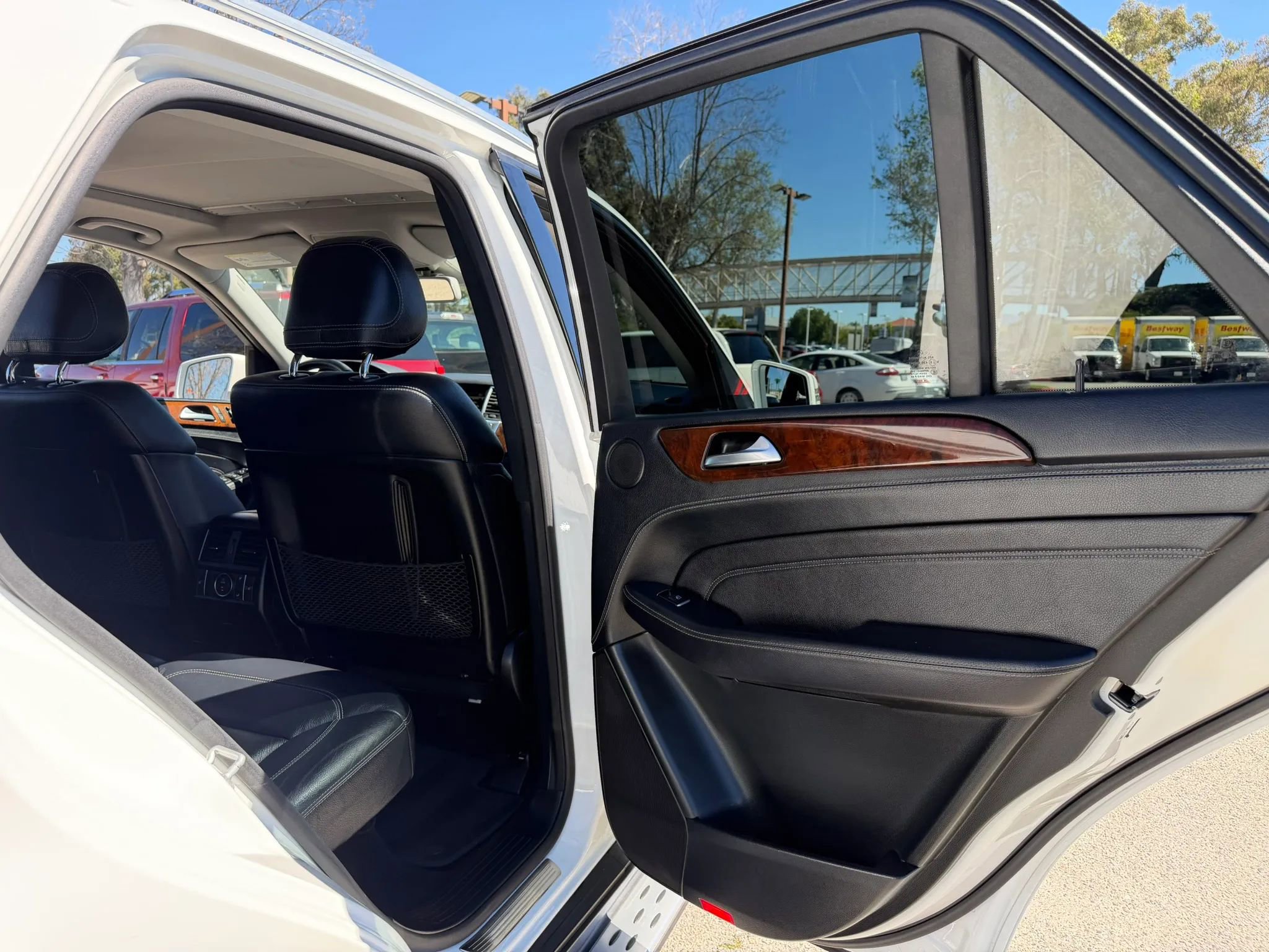 Used 2015 Mercedes-Benz ML 400 4MATIC image 22