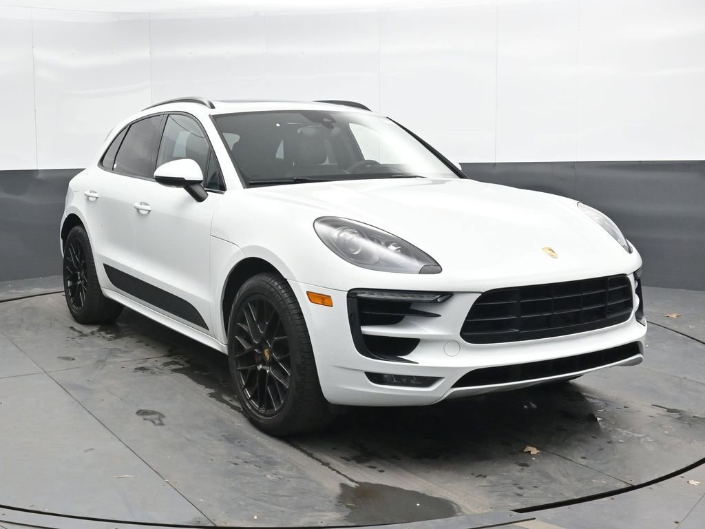 Used 2018 Porsche Macan GTS w/ Premium Package Plus image 4
