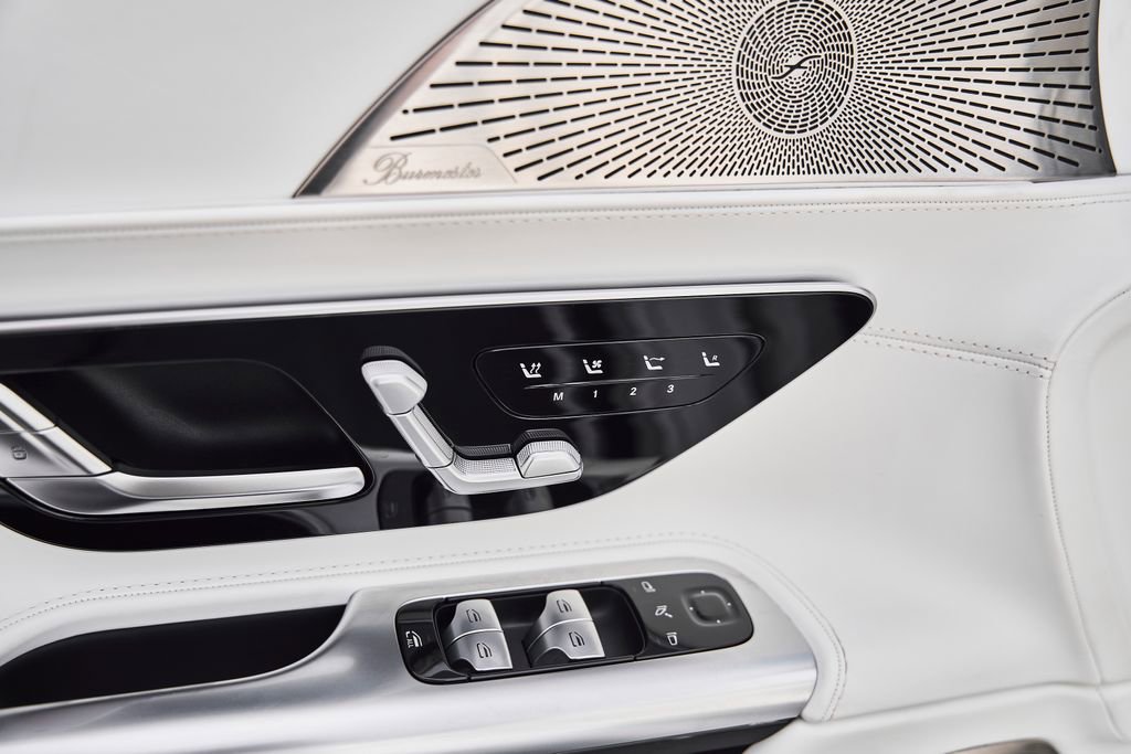 Used 2026 Mercedes-Benz Maybach SL 680 image 29