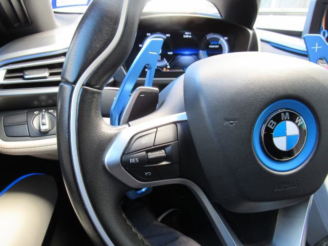 Used 2014 BMW i8 image 37