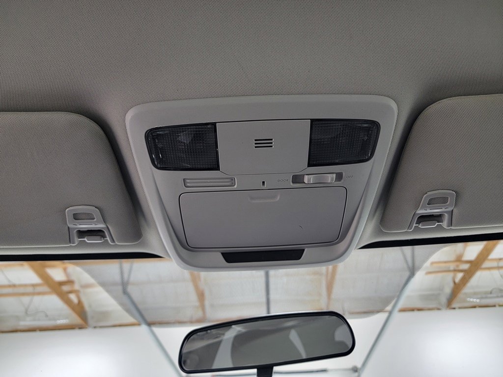 Used 2018 Subaru Outback 2.5i image 19