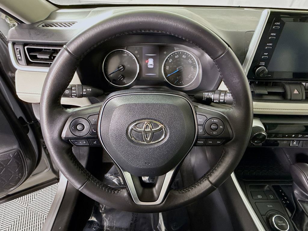 Certified 2021 Toyota RAV4 XLE w/ Convenience Package image 20