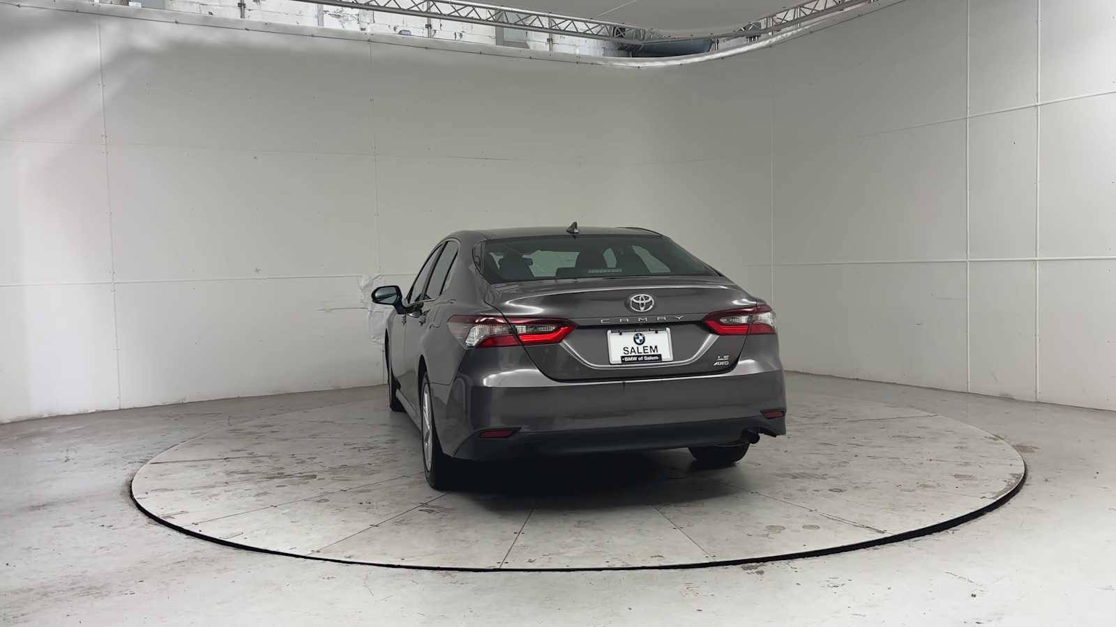Used 2021 Toyota Camry LE w/ Cold Weather Package AWD/4WD image 5