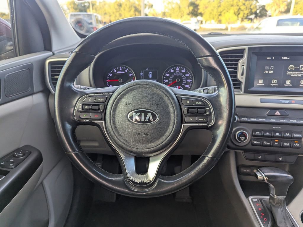 Used 2017 Kia Sportage EX image 11