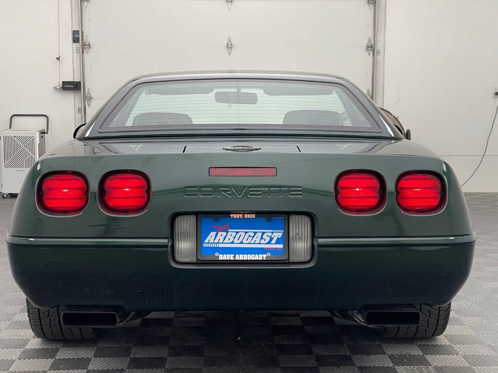 Used 1992 Chevrolet Corvette Convertible RWD image 6