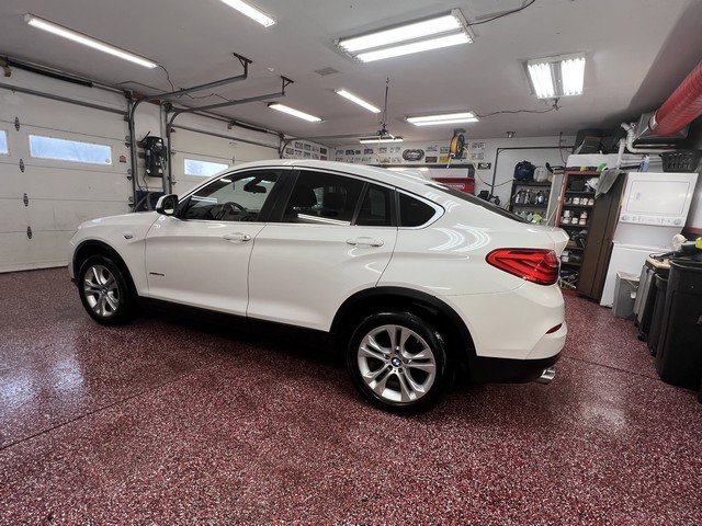 Used 2015 BMW X4 xDrive28i image 2