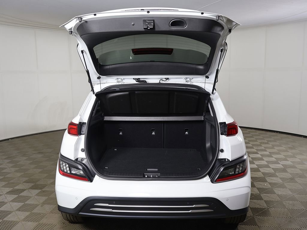 Used 2022 Hyundai Kona Limited FWD image 18