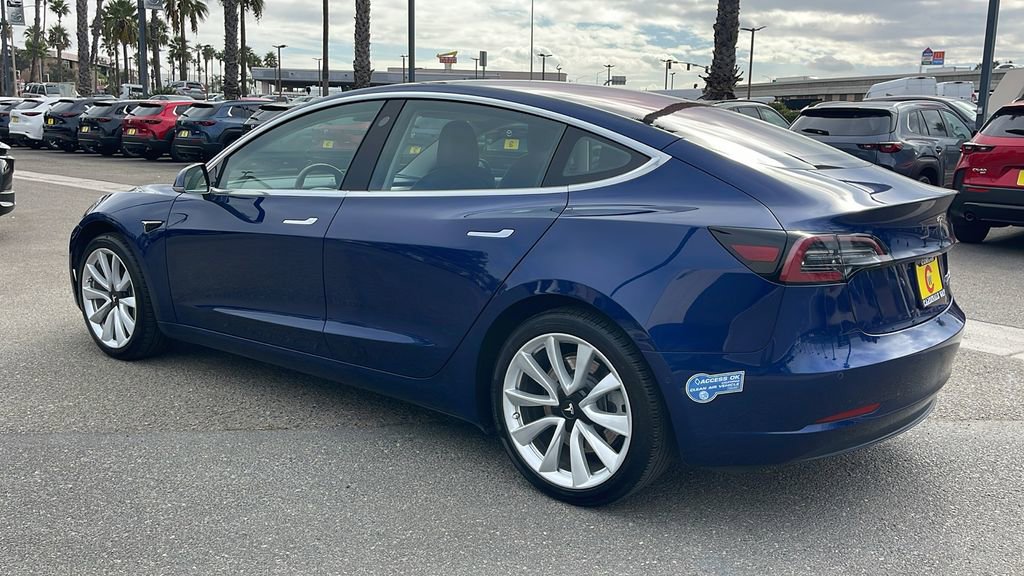 Used 2017 Tesla Model 3 Long Range image 11