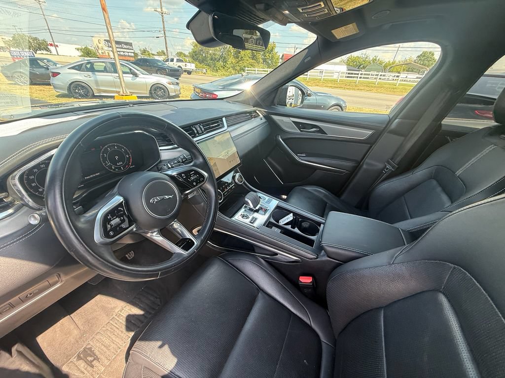 Used 2025 Jaguar F-PACE R-Dynamic S AWD/4WD image 14