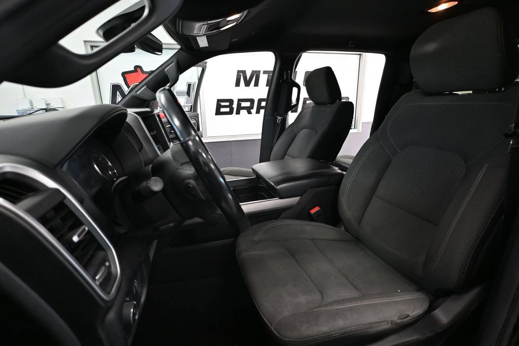 Used 2022 RAM 1500 Big Horn AWD/4WD image 18