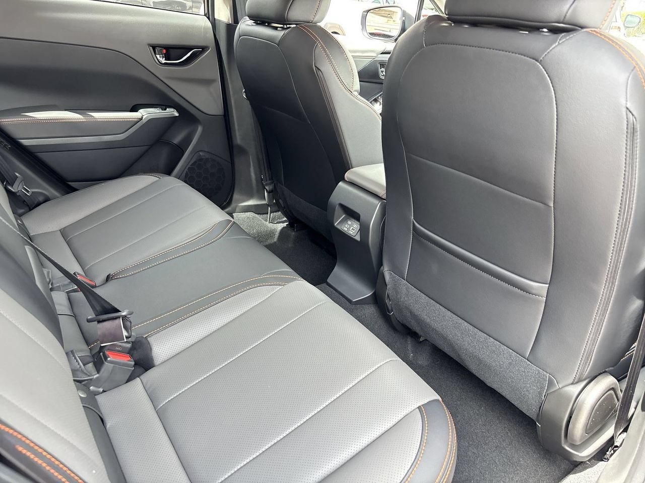 New 2026 Subaru Crosstrek 2.5i Limited w/ Convenience Package AWD/4WD image 9