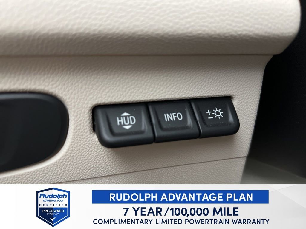 Used 2023 Buick Envision Avenir image 36