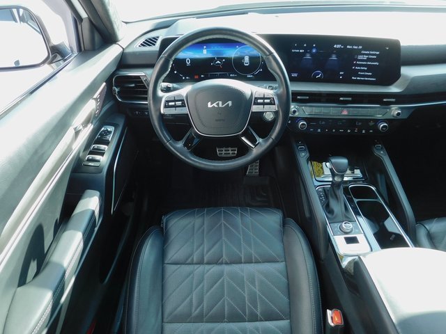 Used 2024 Kia Telluride SX Prestige X-Line image 3