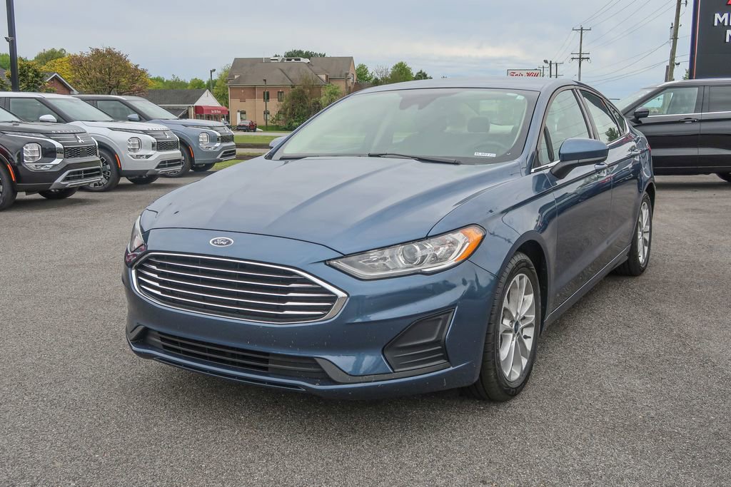 Used 2019 Ford Fusion SE FWD image 5