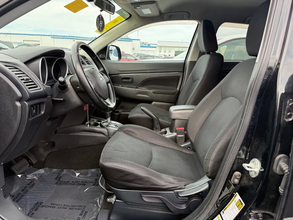 Used 2015 Mitsubishi Outlander Sport ES AWD/4WD image 15
