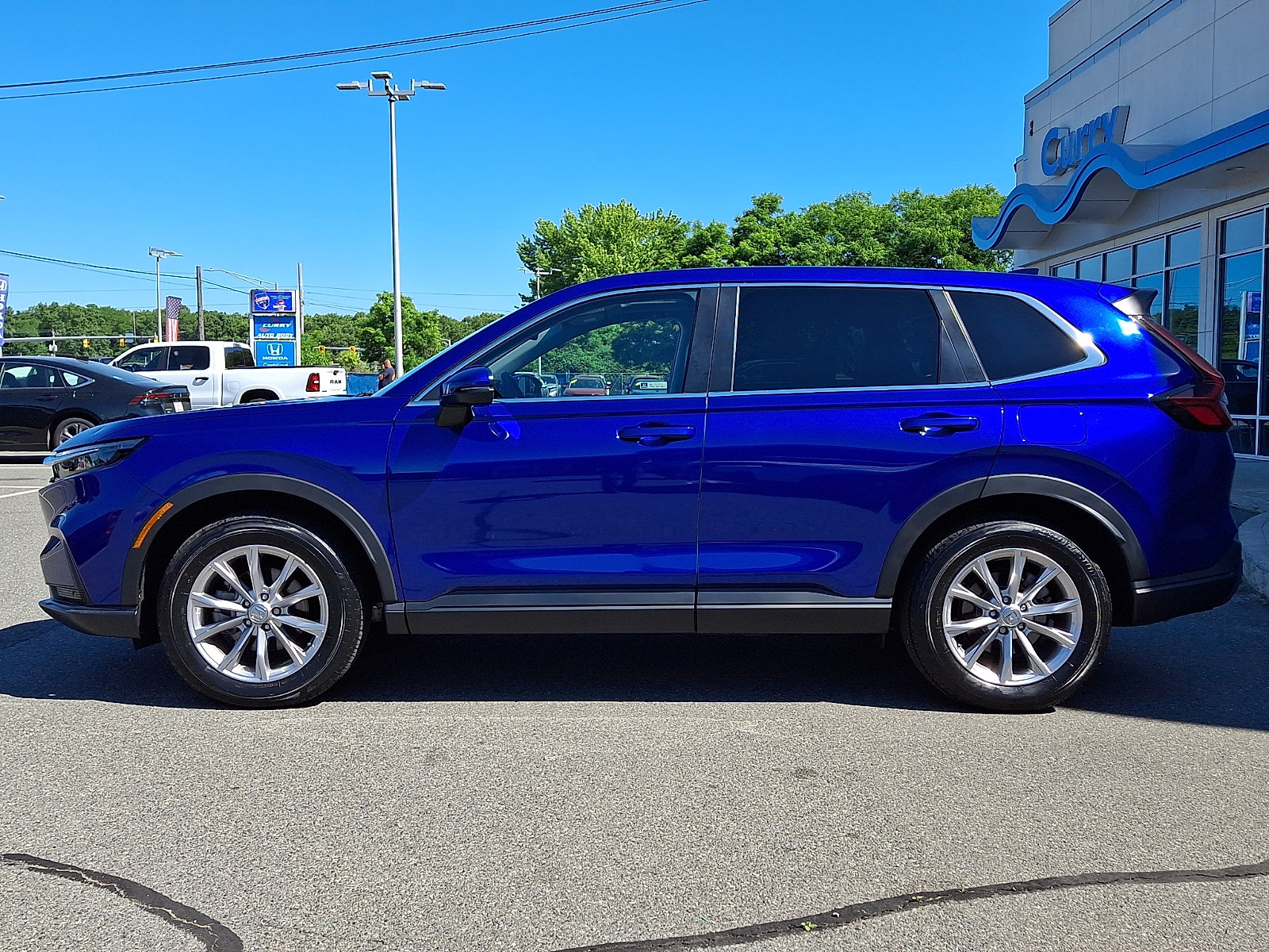 Used 2024 Honda CR-V EX-L image 7